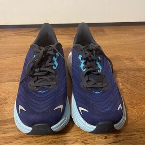 Hoka Women Size 9.5USA